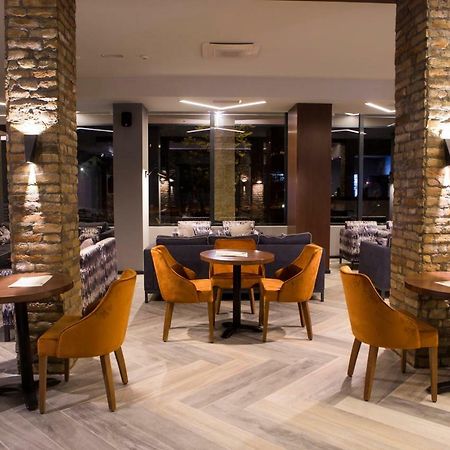 A Hoteli - Hotel Slatina Vrnjačka Banja Kültér fotó