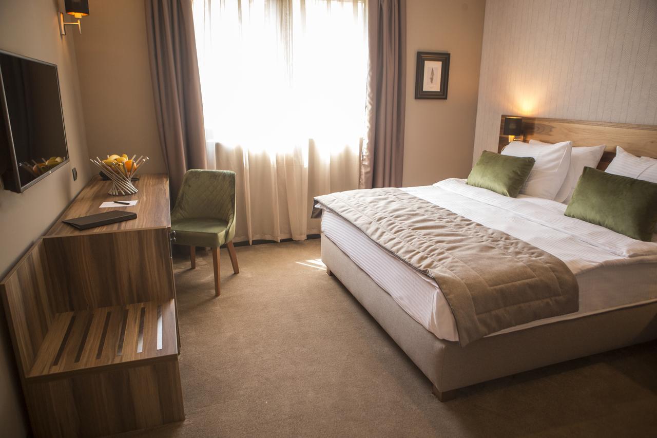 A Hoteli - Hotel Slatina Vrnjačka Banja Kültér fotó