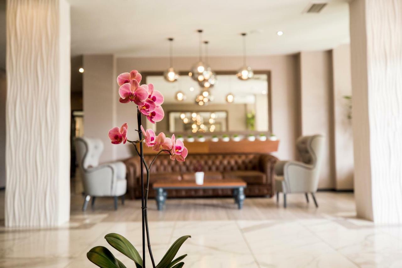 A Hoteli - Hotel Slatina Vrnjačka Banja Kültér fotó